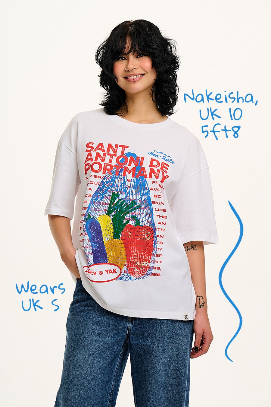 Benny - Oversized Cotton Tee in White Sant Antoni Print