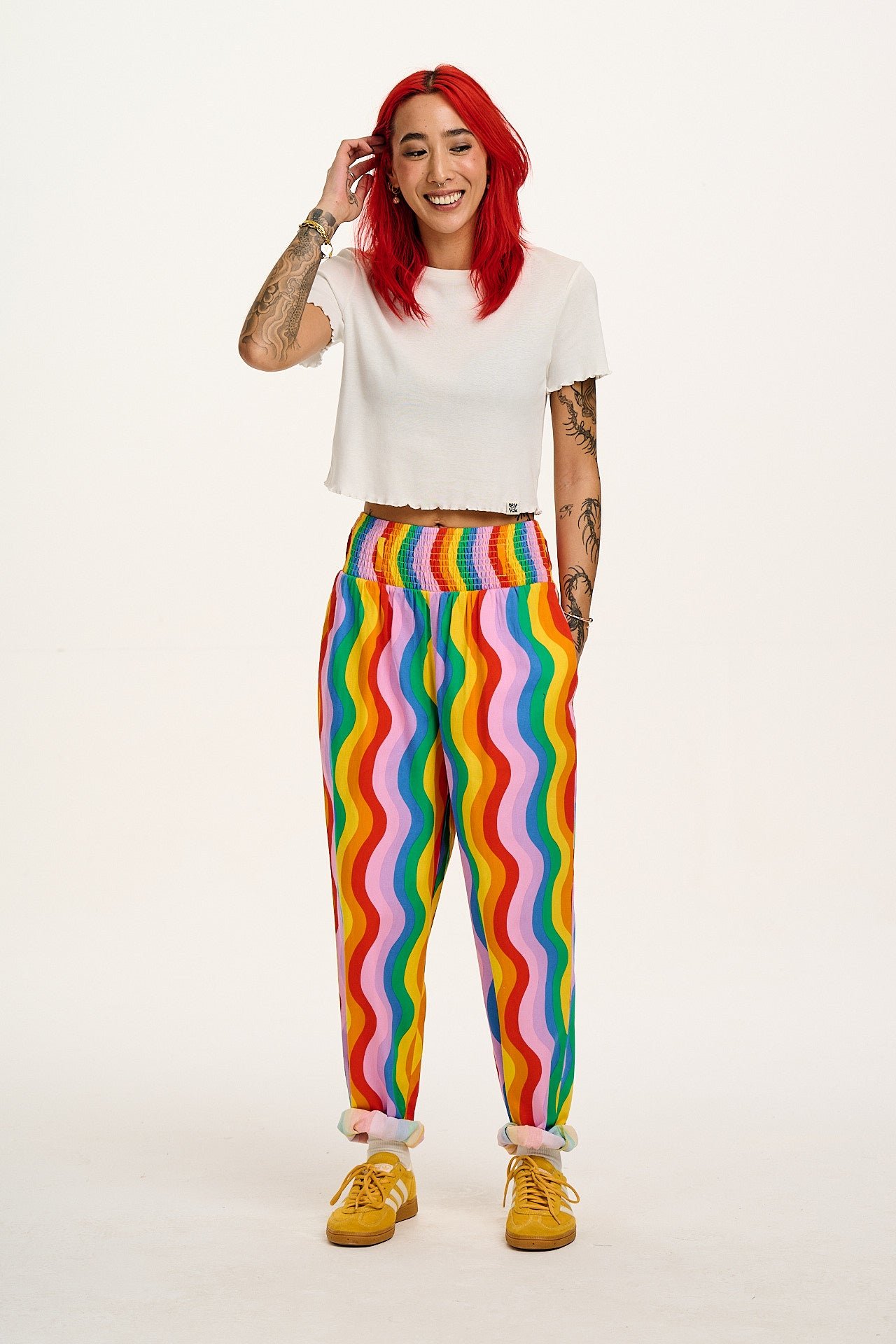 Alexa - Cotton Trousers in Wavy Rainbow Print - Image 6
