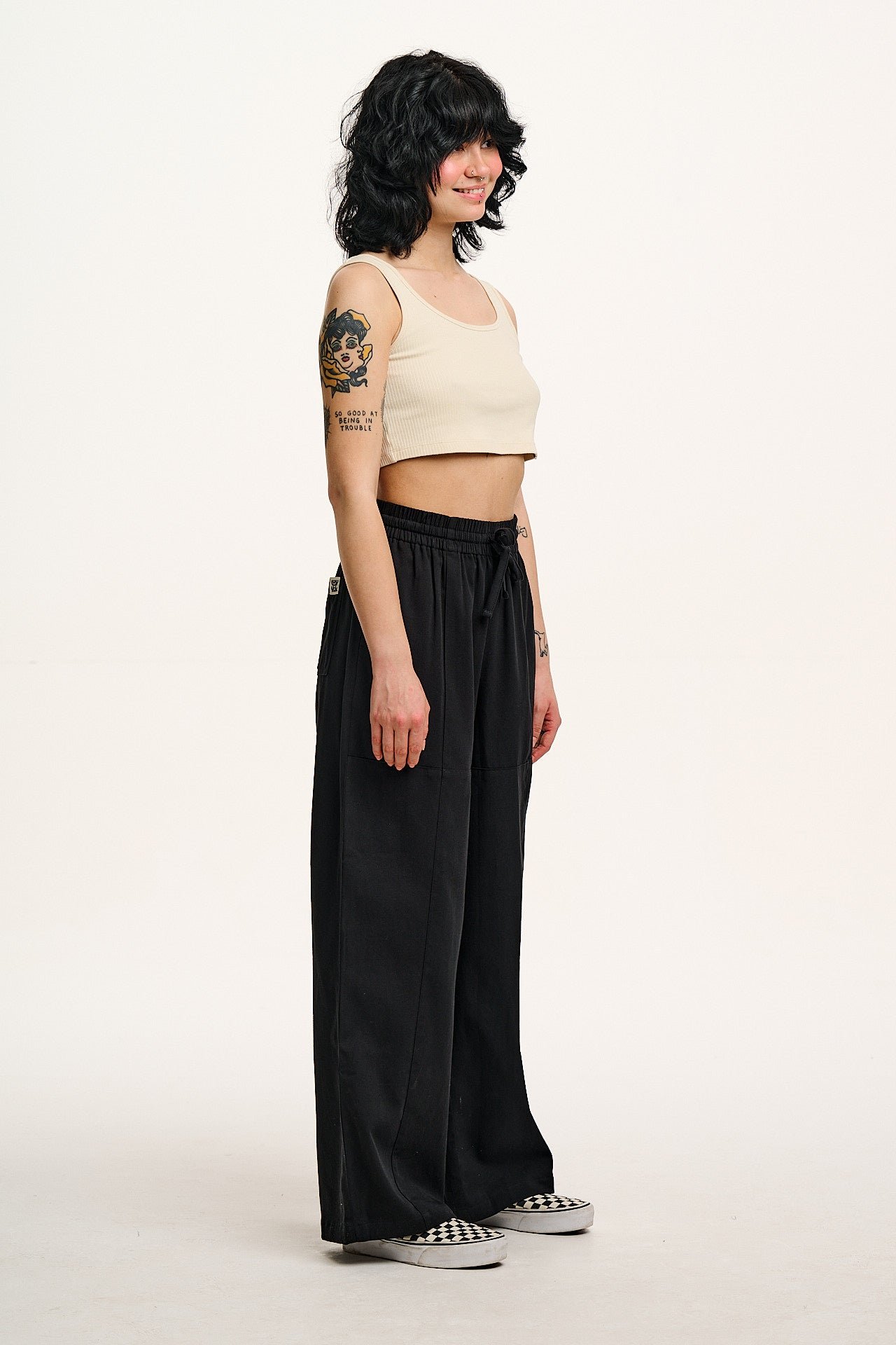 Norris - Cotton Trousers in Black - Image 4