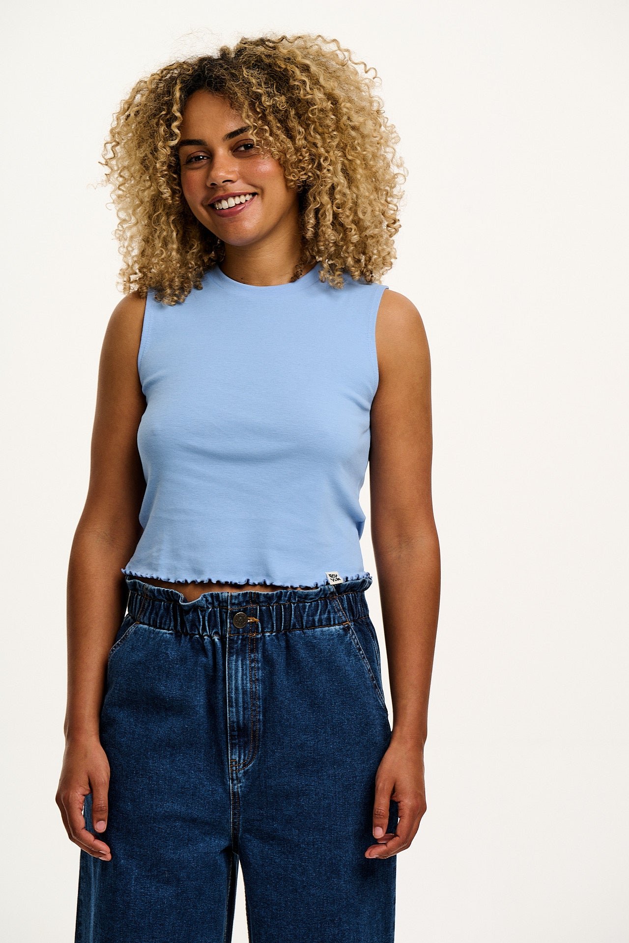 Etta - Sleeveless Cotton Tee in Blue - Image 6