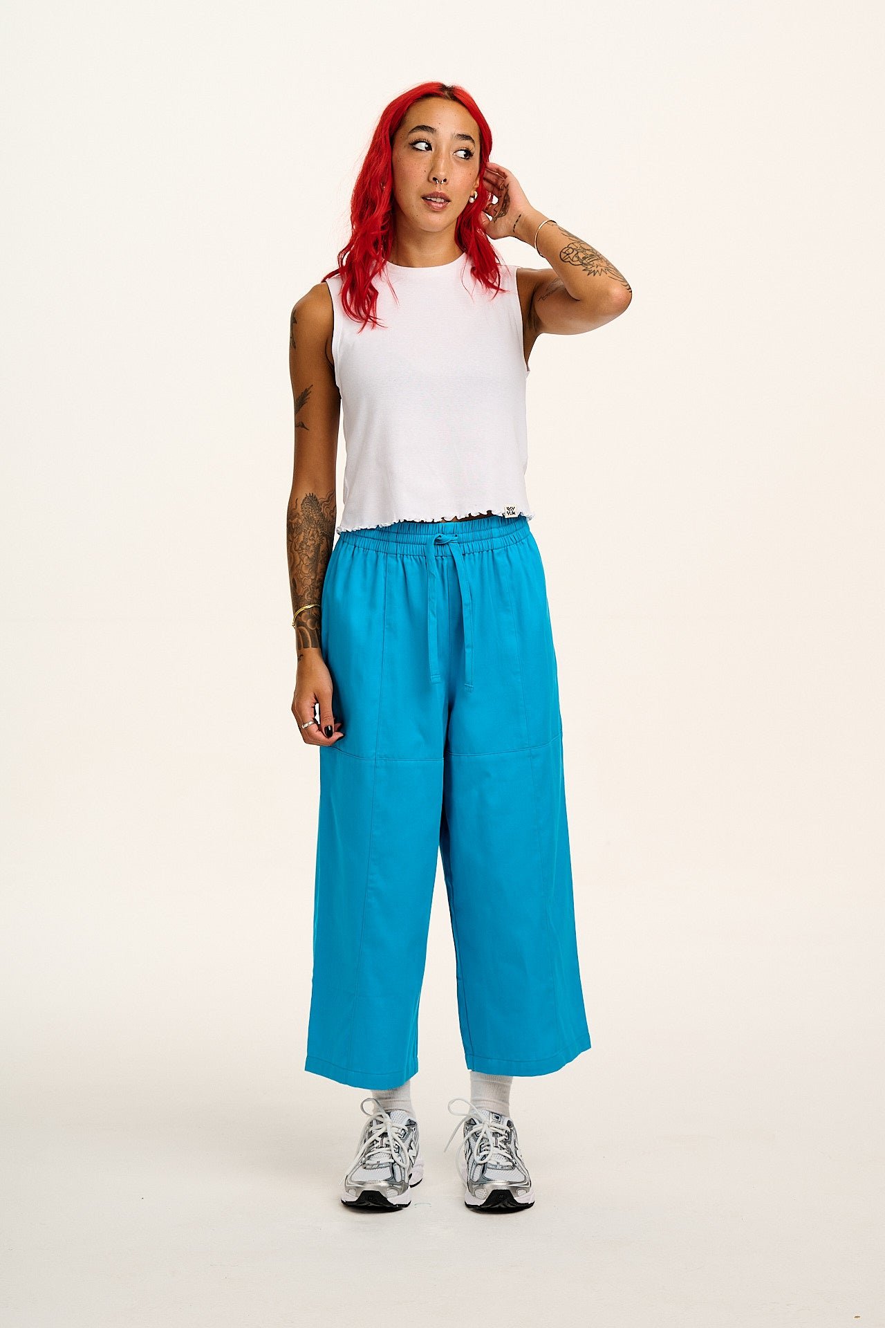 Chuck - Wide Leg Cotton Trousers in Hawaiian Blue