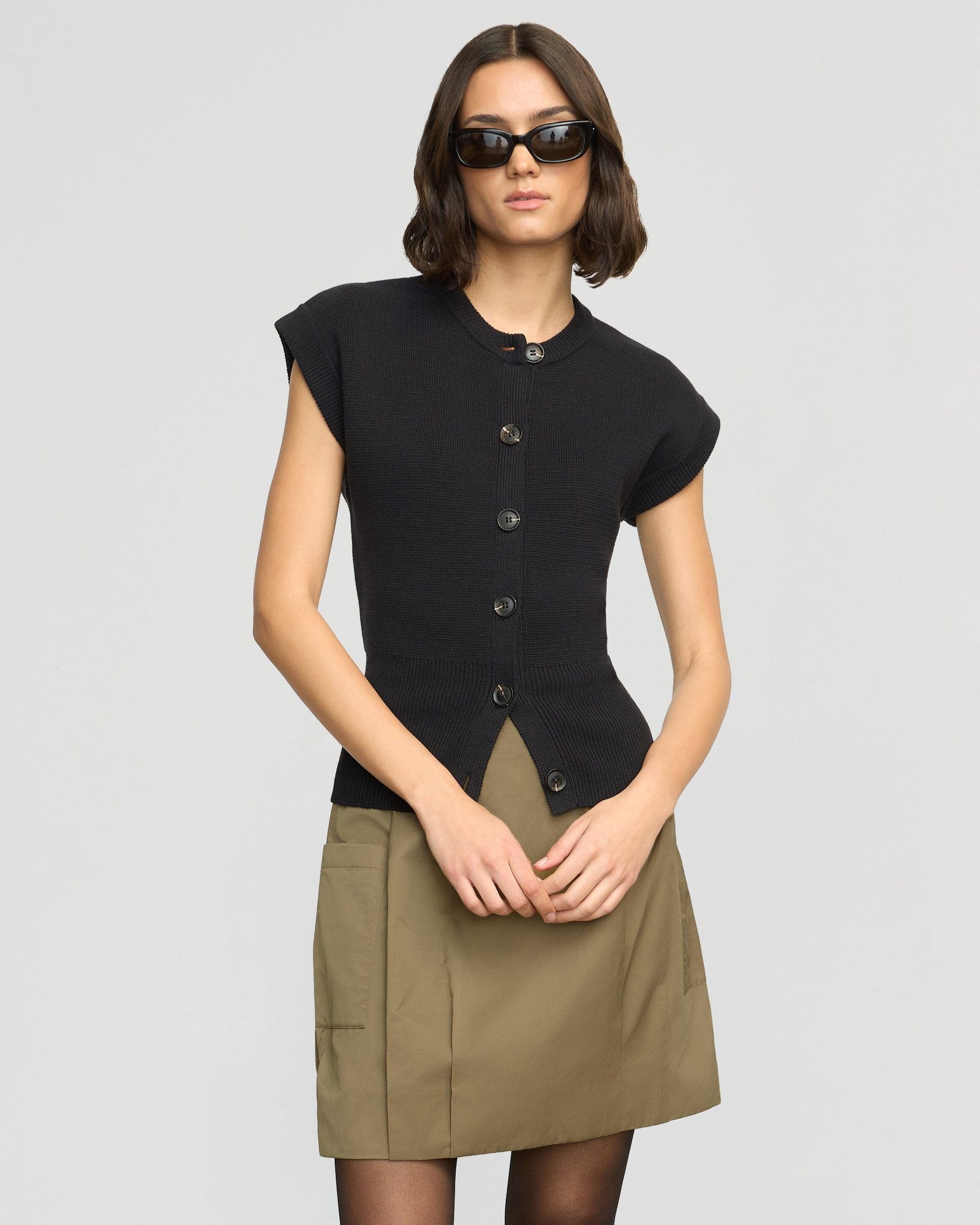 Solea Button Knit Vest - Image 2