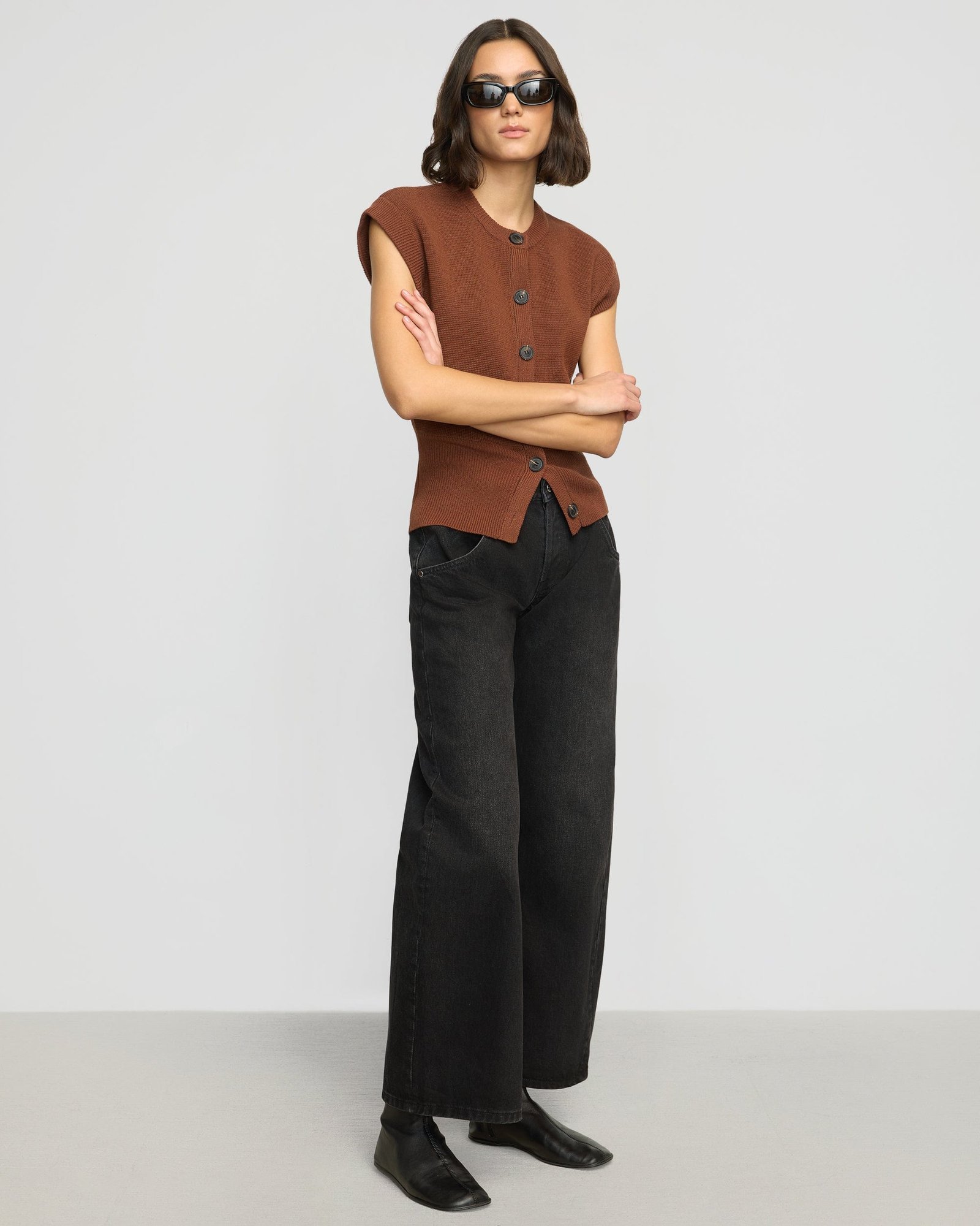 Solea Button Knit Vest - Image 5